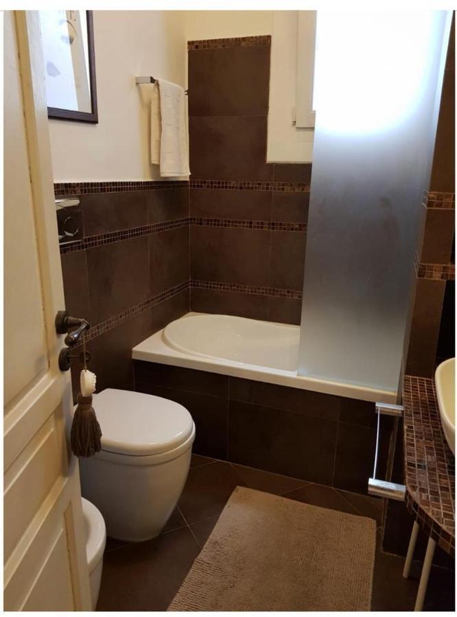 Casa Vacanze L'Altra Diaz Syracuse Bagian luar foto