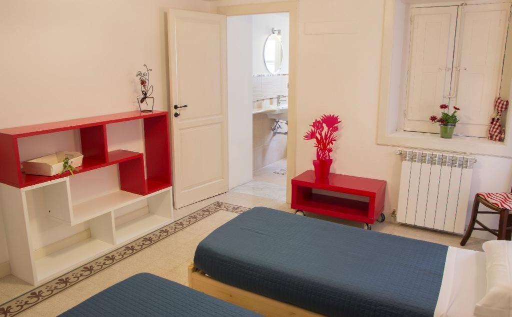 Casa Vacanze L'Altra Diaz Syracuse Bagian luar foto