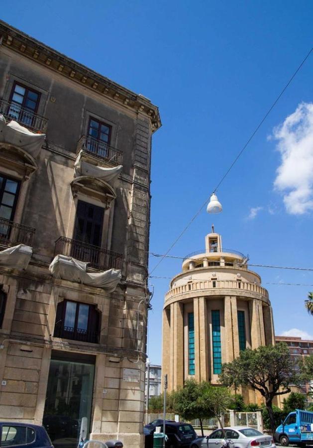 Casa Vacanze L'Altra Diaz Syracuse Bagian luar foto