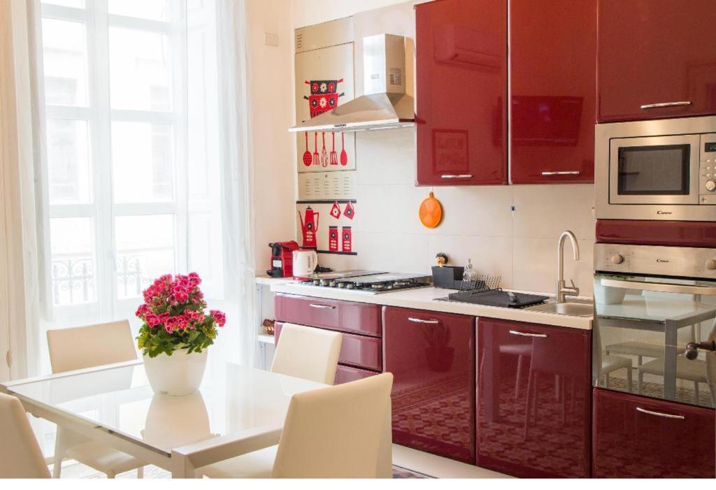 Casa Vacanze L'Altra Diaz Syracuse Bagian luar foto